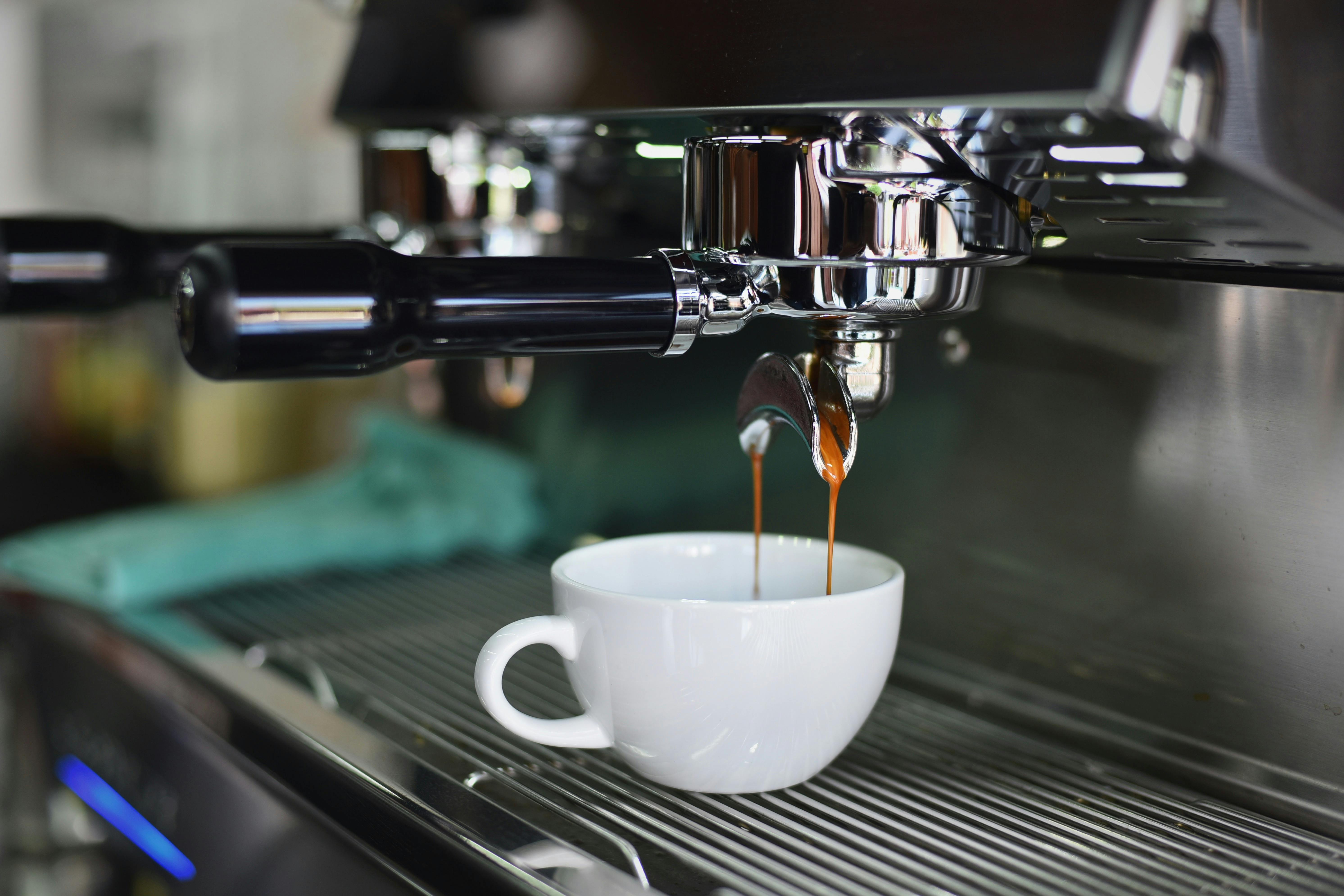 Qual a Melhor Máquina de Café Espresso: Guia Completo para Escolha Perfeita